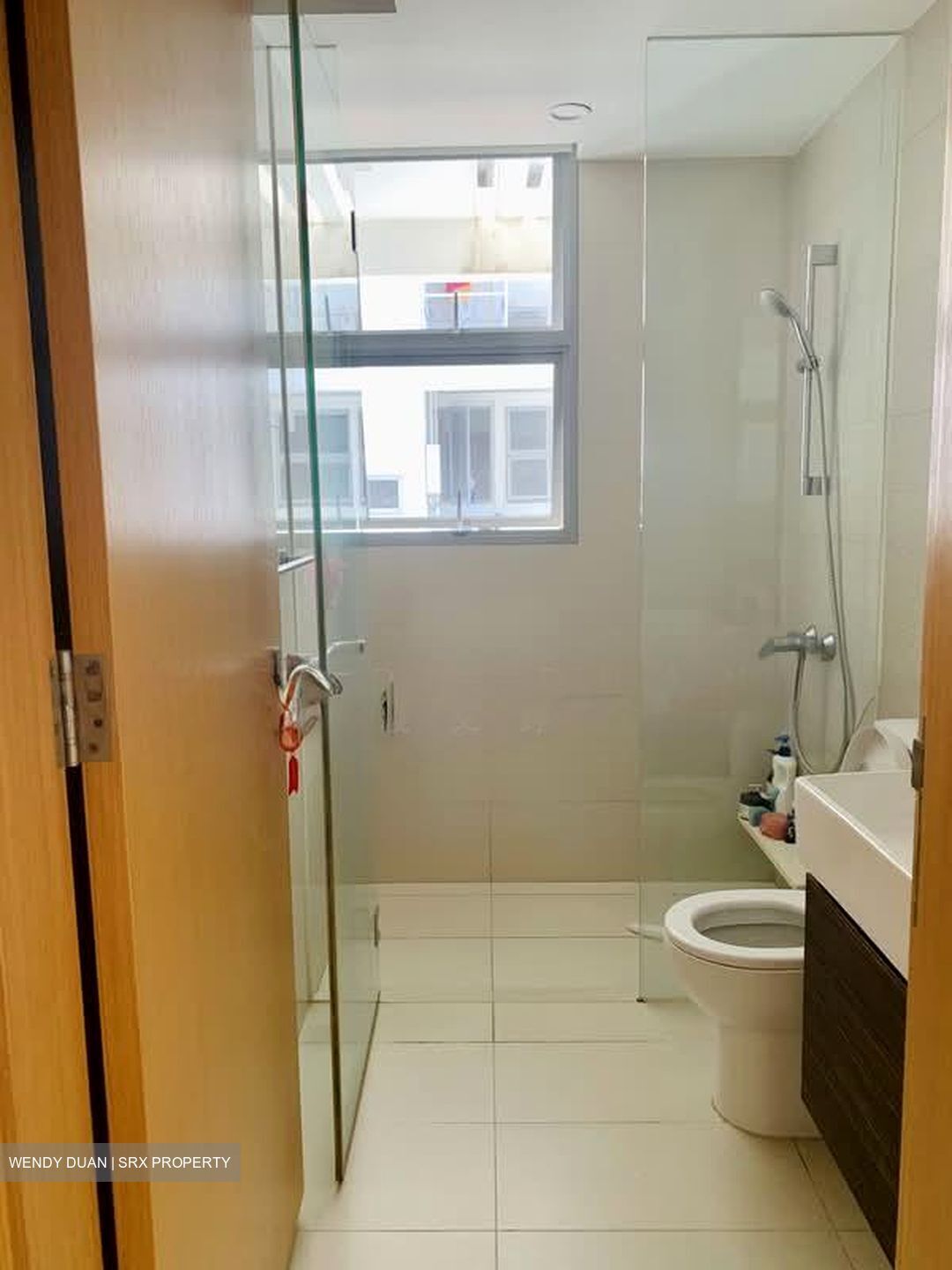 Prive (D19), Condominium #572378681
